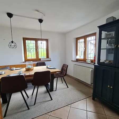 Lägenhet Einssein Bergfried - Mit Weitblick Dettingen unter Teck