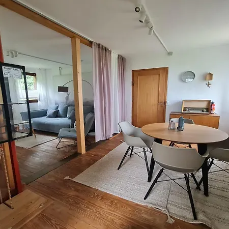 Lägenhet Einssein Bergfried - Mit Weitblick *